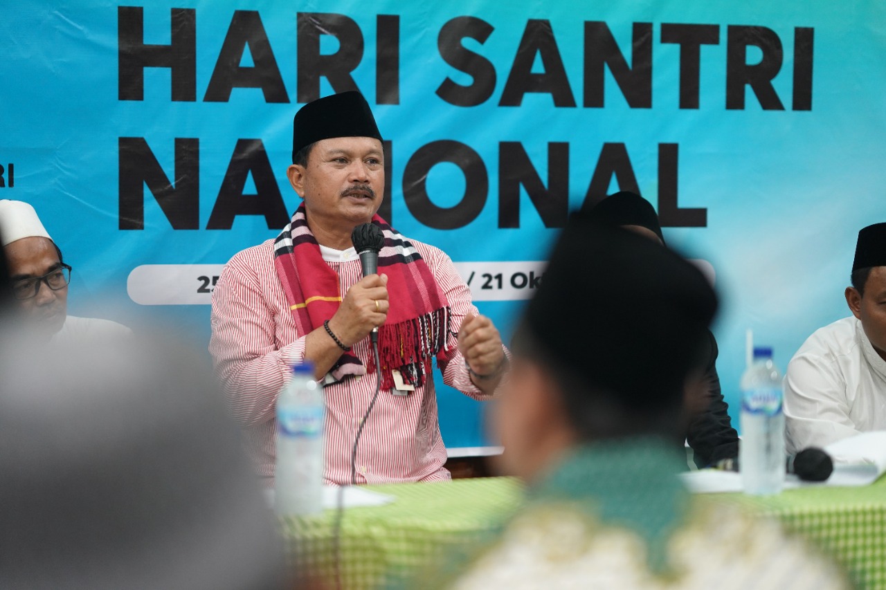 Foto 3 dari 10: Hadiri Peringatan Hari Santri PCNU, Wali Kota Sampai Terima Kasih Atas Peran Santri dan Kiai