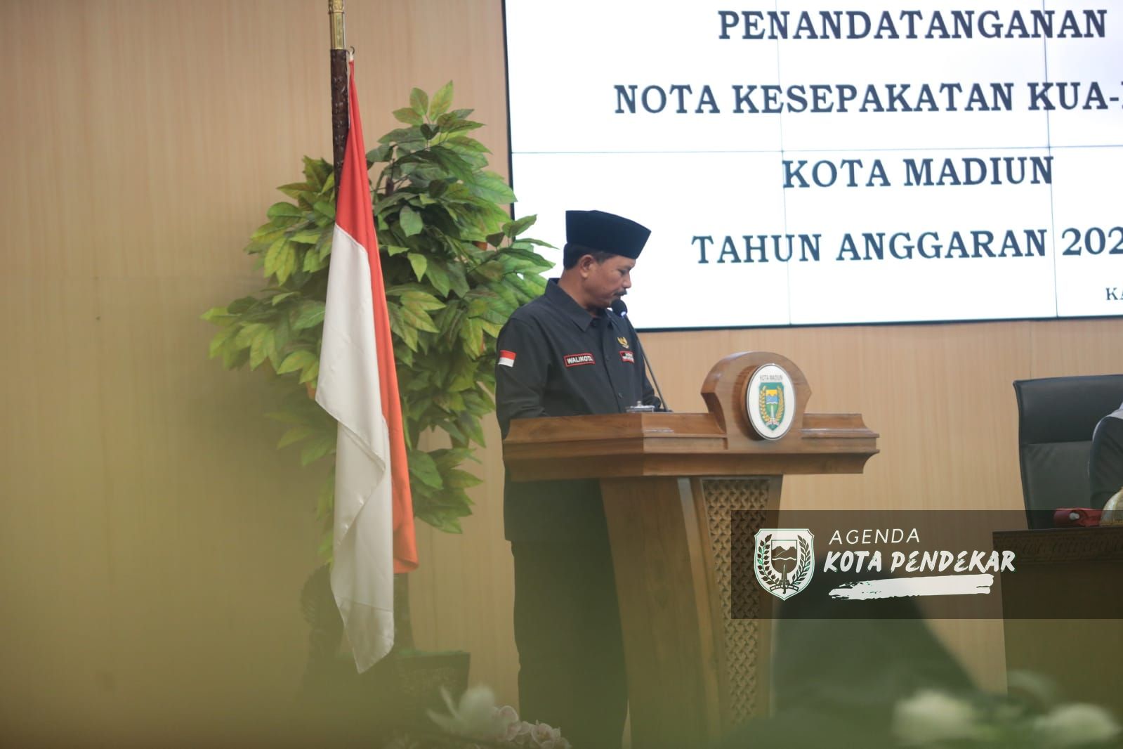 Foto 1 dari 9: Eksekutif-Legislatif Kota Madiun Teken Nota Kesepakatan KUA-PPAS 2024