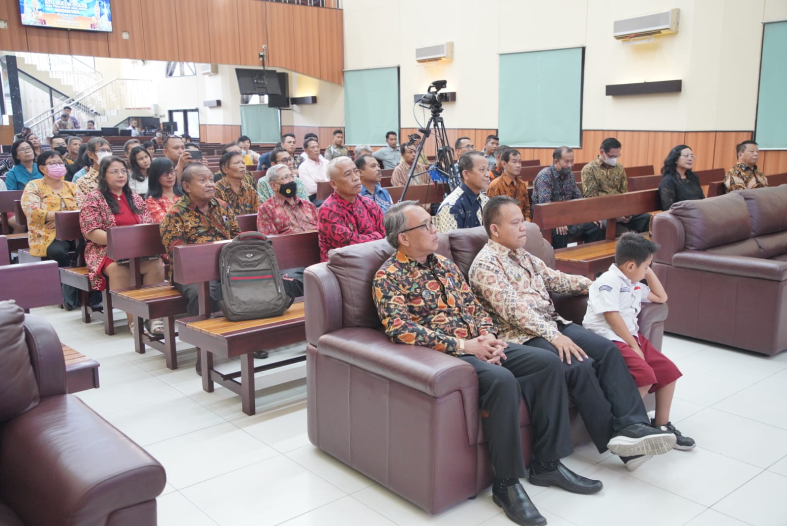 Foto 6 dari 8: Hadiri Pelantikan BAMAG Kota Madiun, Wali Kota Ajak Sinergi Dukung Pembangunan