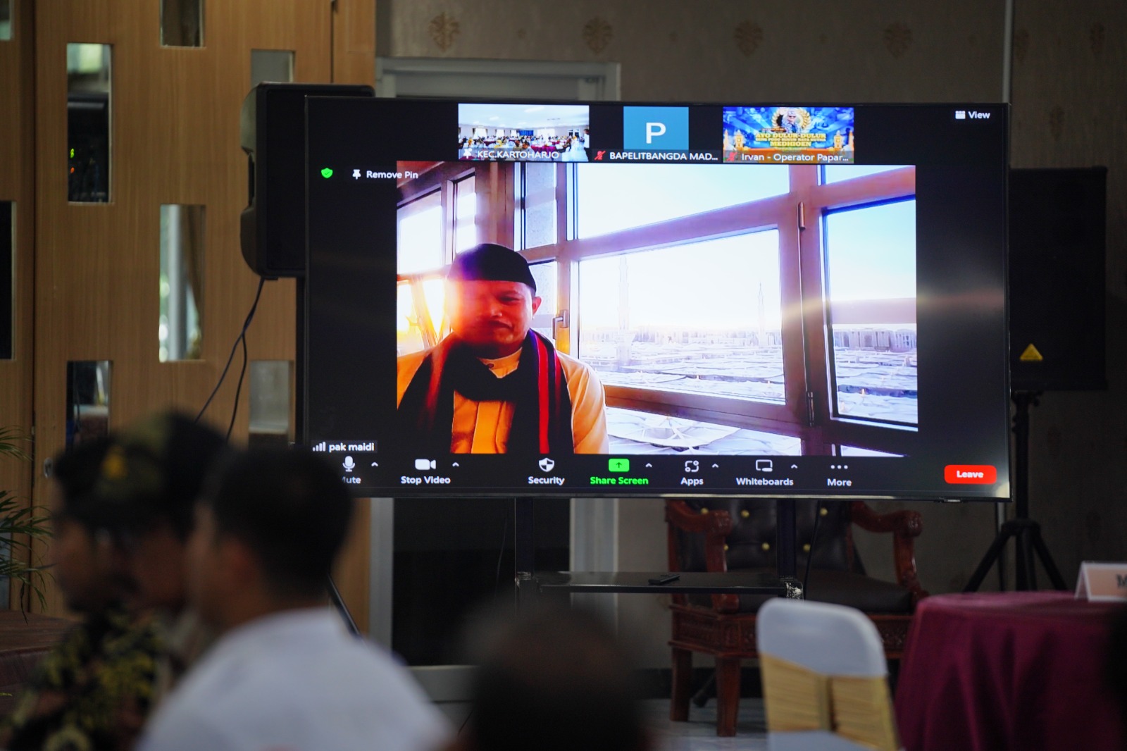 Foto 3 dari 10: Pastikan Usulan Pembangunan Tepat Sasaran, Wali Kota Pimpin Musrenbang Kartoharjo Dari Madinah