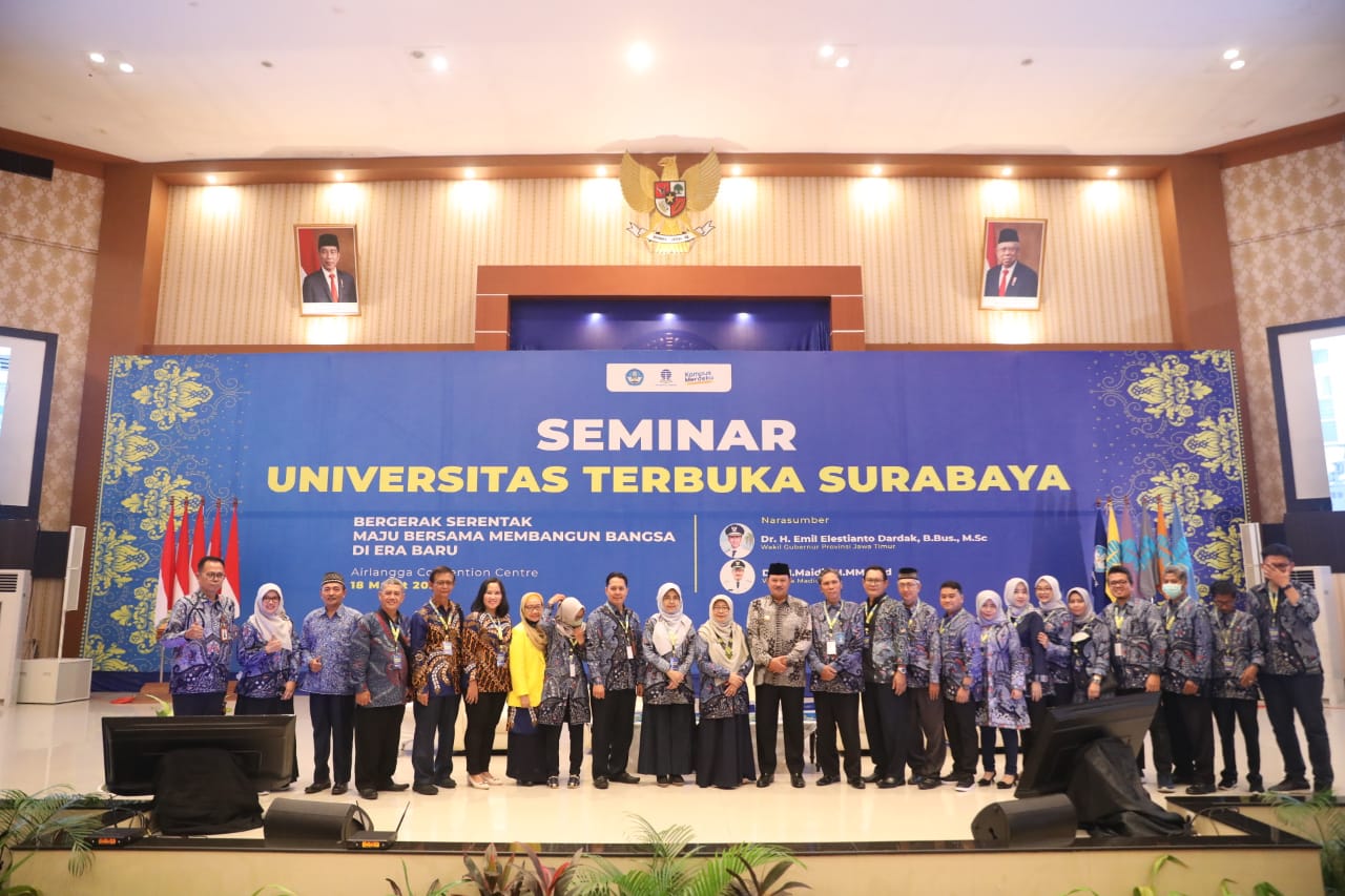 Foto 14 dari 14: Narasumber Seminar Hingga Kuliah Tamu UT, Wali Kota: Inovasi Jadi Kunci Membangun Negeri