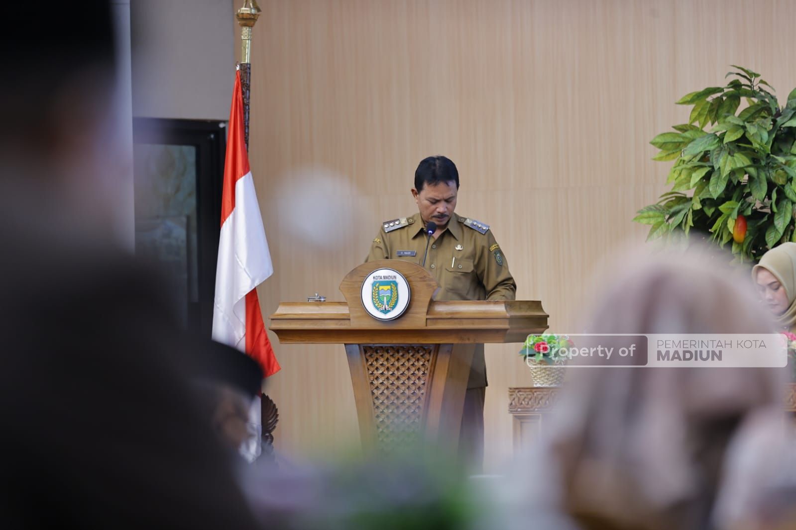 Foto 1 dari 4: Pembahasan APBD Perubahan Berlanjut, Wali Kota Sampaikan Jawaban Atas PU Fraksi-Fraksi