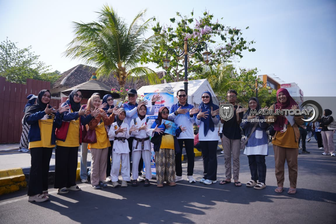 Foto 10 dari 18: Tinjau Layanan OPD saat CFD, Kepala BKN Apresiasi ASN Kota Madiun hingga Soroti Inovasi Lurah