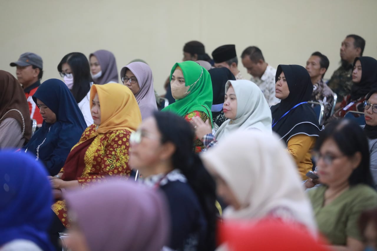 Foto 3 dari 9: Gelar Rakor UMKM di Kecamatan Taman, Wali Kota Harap Sesama Pelaku UMKM Rukun dan Tingkatkan Kualitas Produk