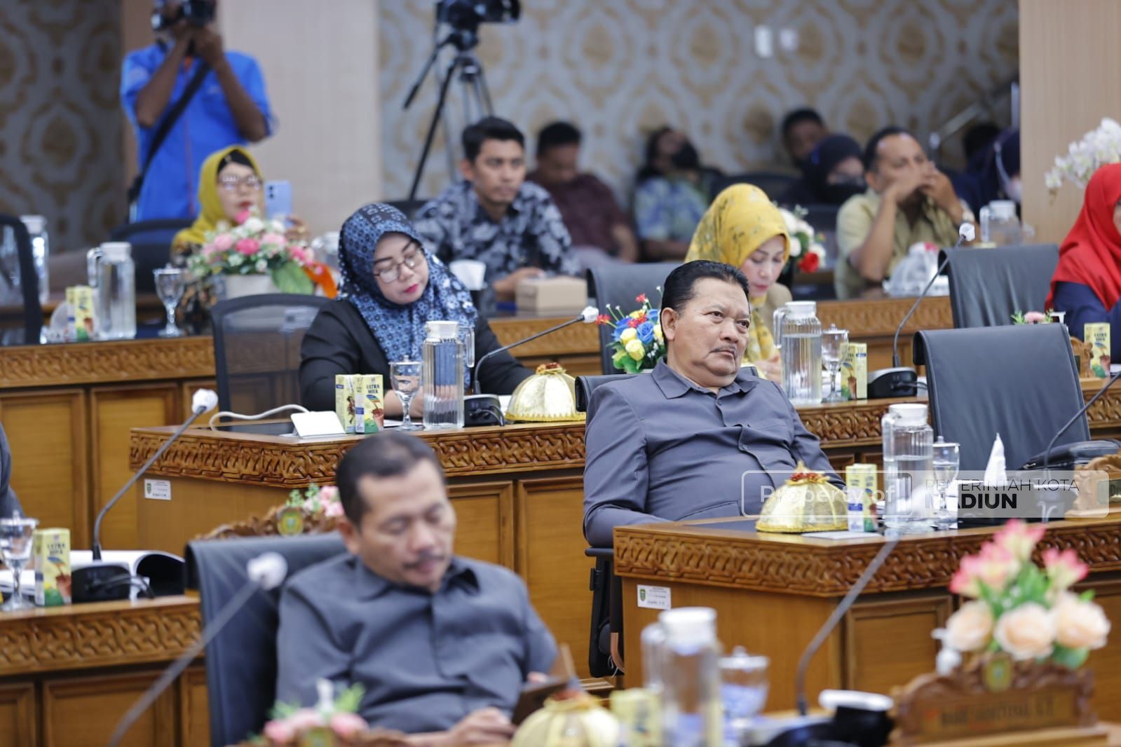 Foto 2 dari 4: Pembahasan APBD Perubahan Berlanjut, Wali Kota Sampaikan Jawaban Atas PU Fraksi-Fraksi