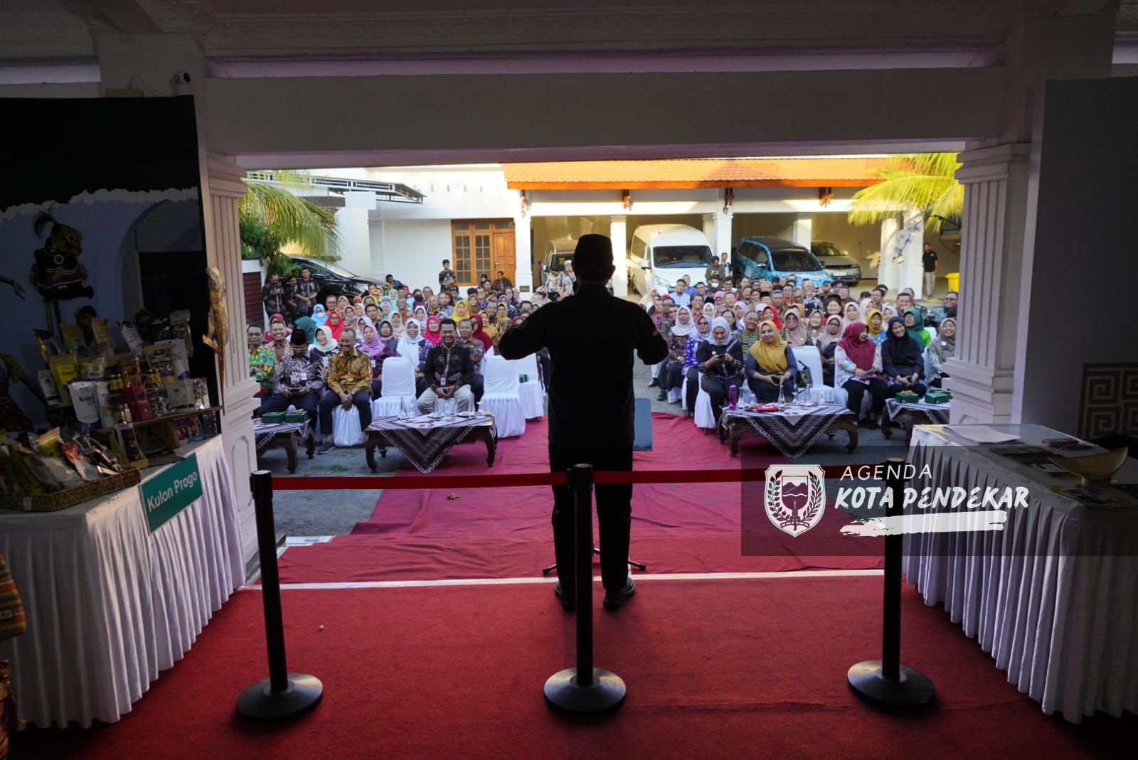 Foto 2 dari 7: Buka Pameran Permusiuman Mahabandhana, Wali Kota Dekatkan Sejarah Mataraman Kepada Generasi Muda