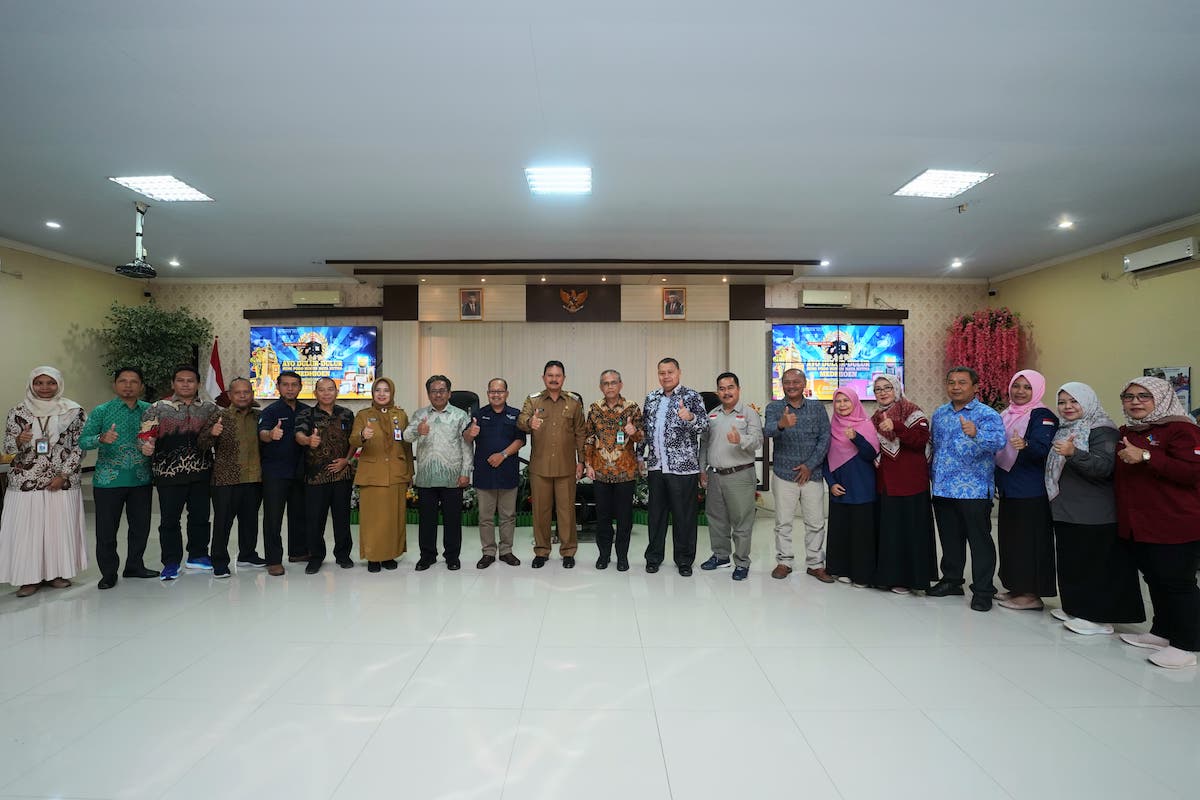 Foto 8 dari 9: Sambut Kunjungan Studi Tiru Provinsi Kepulauan Bangka Belitung, Wali Kota Sampaikan Digitalisasi Pendidikan Di Kota Madiun