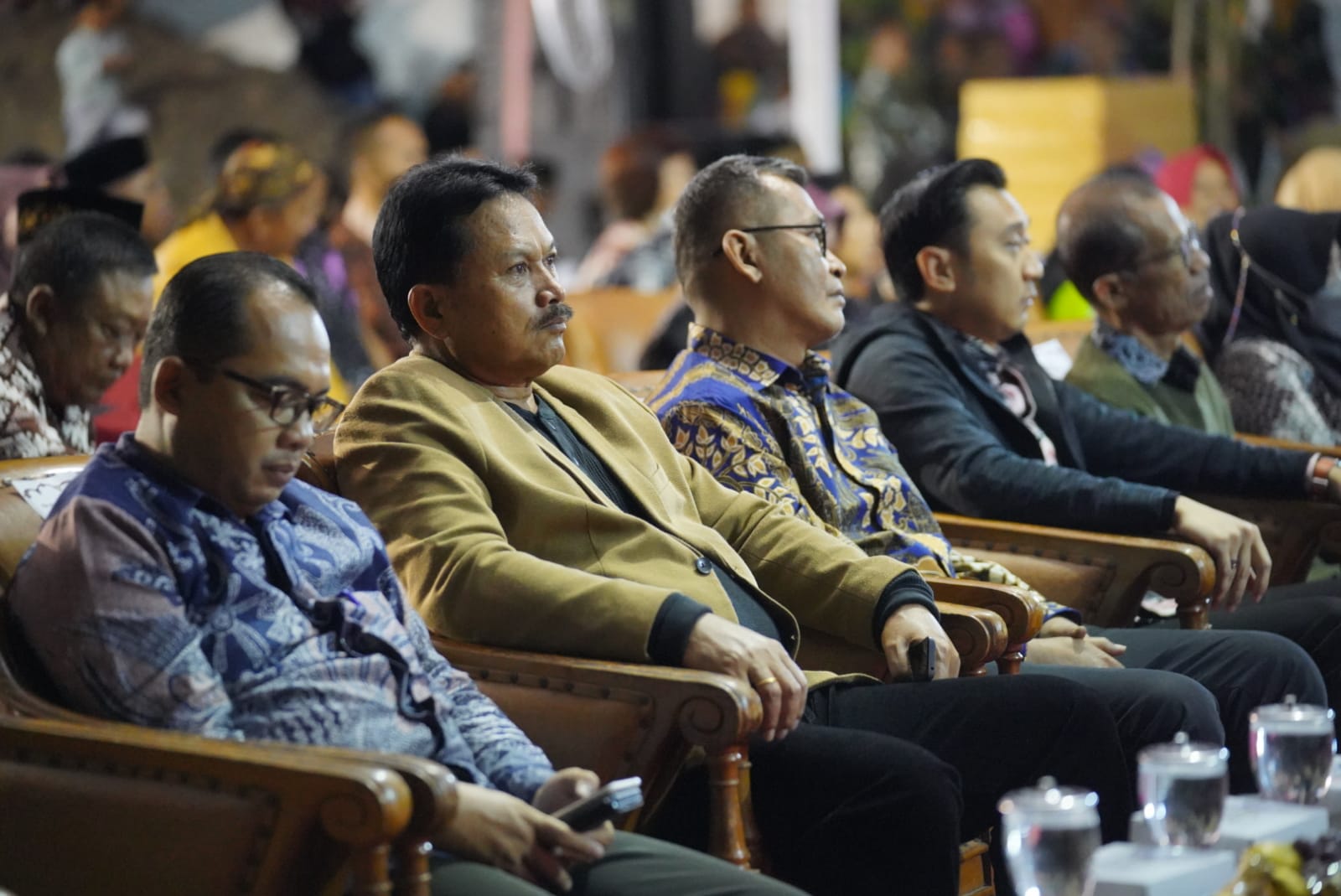 Foto 9 dari 13: Hadiri Pagelaran Wayang Kulit Hari Jadi Magetan, Wali Kota: Sekaligus Ajang Promosi Destinasi Wisata