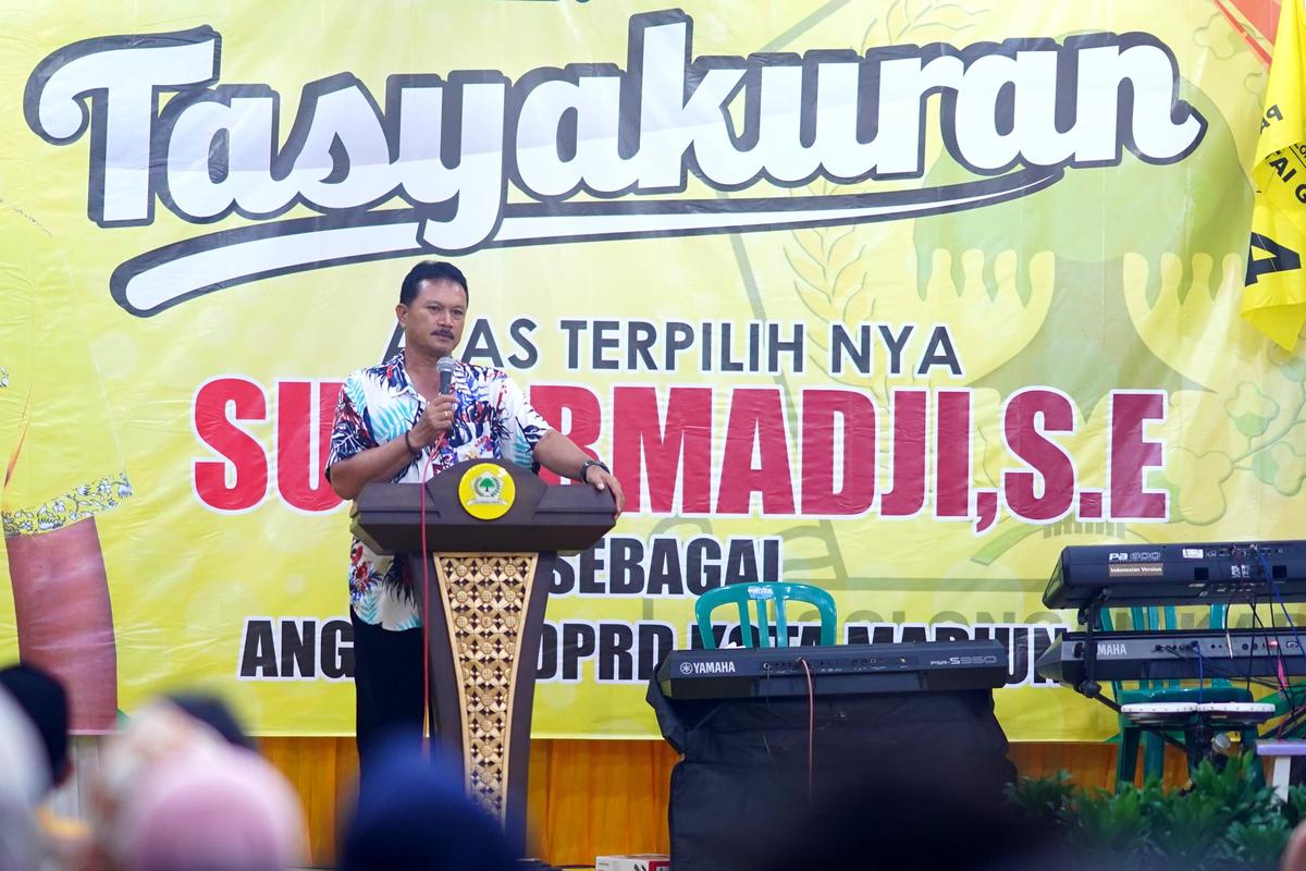 Foto 3 dari 8: Hadiri Tasyakuran Caleg Sudarmadji, Wali Kota Berikan Selamat