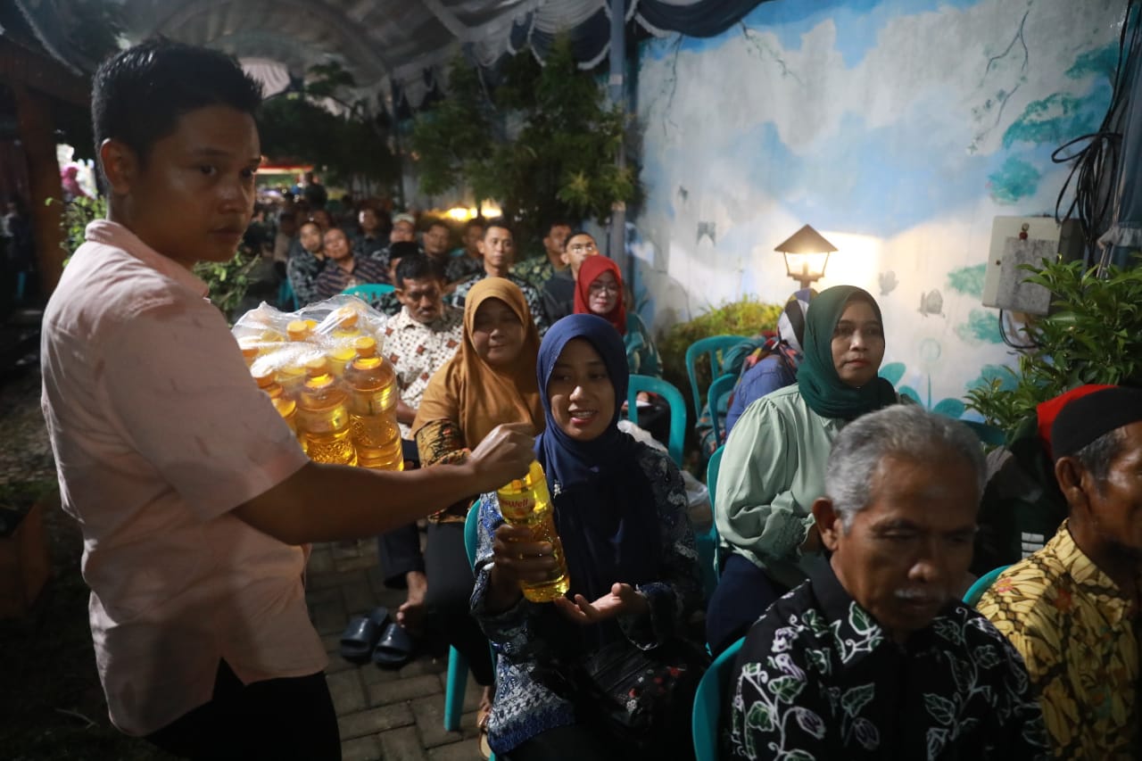 Foto 18 dari 18: Musrenbang di Dua Kelurahan, Wali Kota Sampaikan Arah Pembangunan Kota Kedepan