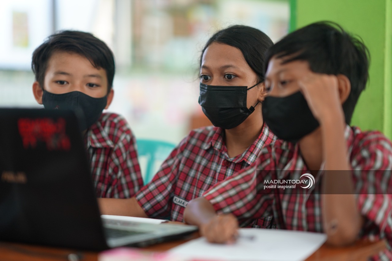 Foto 10 dari 10: Lomba Cerdas Cermat 2022 Digelar, Berlangsung Seru Sedari Penyisihan