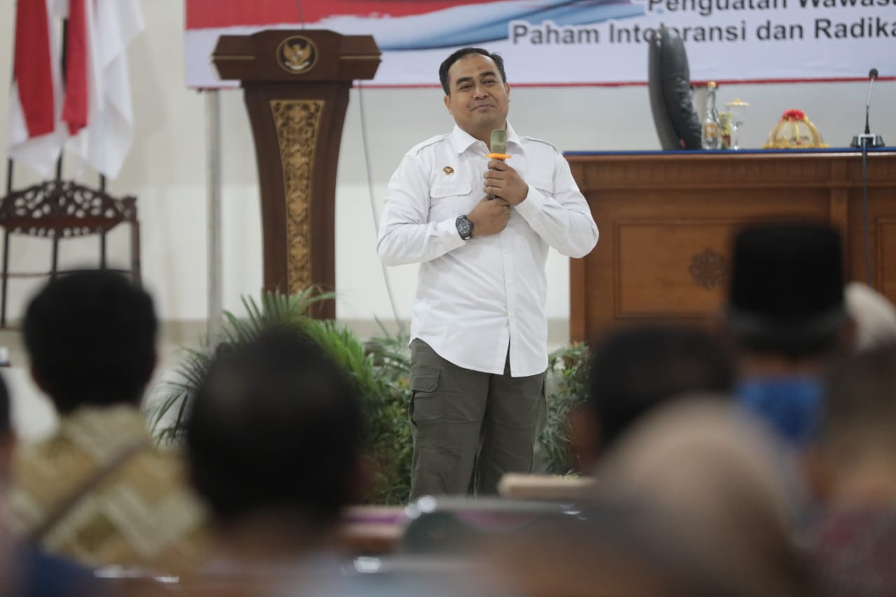 Foto 8 dari 9: Sarasehan Antisipasi Paham Radikalisme, Wali Kota: Paham Radikalisme Menyalahi Norma yang Ada