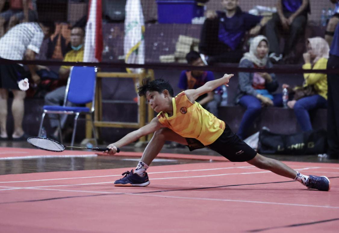 Foto 4 dari 9: Diikuti 358 Pemain, Kejurkot PBSI Sajikan Pertandingan Seru Lagi Menarik