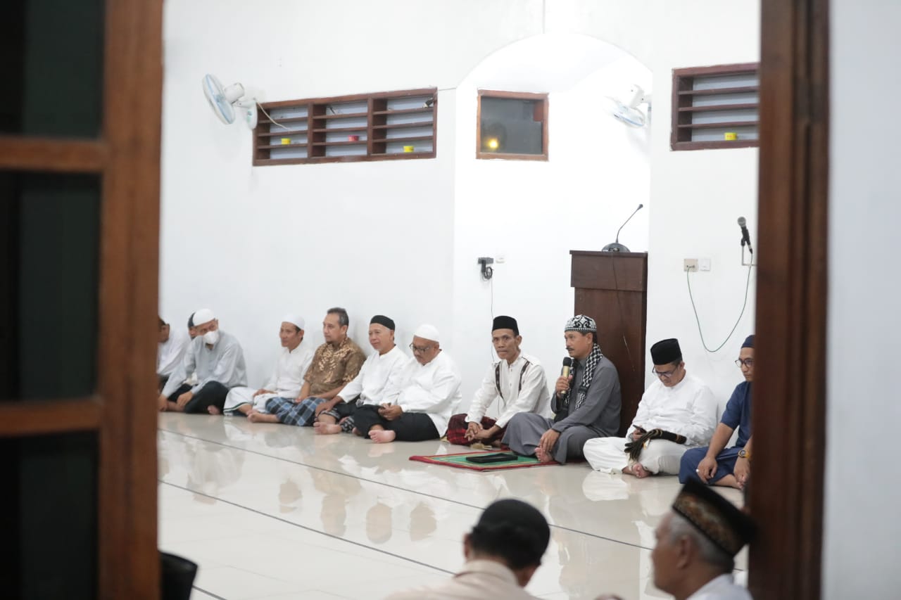 Foto 6 dari 11: Safari Ramadan di Masjid At Taqwa, Wali Kota Sosialisasikan Persiapan Lebaran