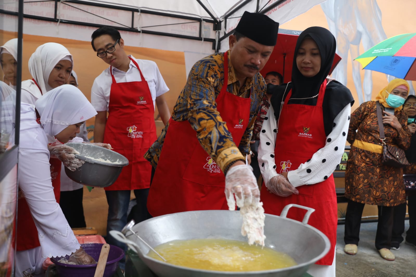 Foto 3 dari 10: Hadiri Launching Waralaba Kuliner Cepat Saji, Wali Kota Beri Apresiasi
