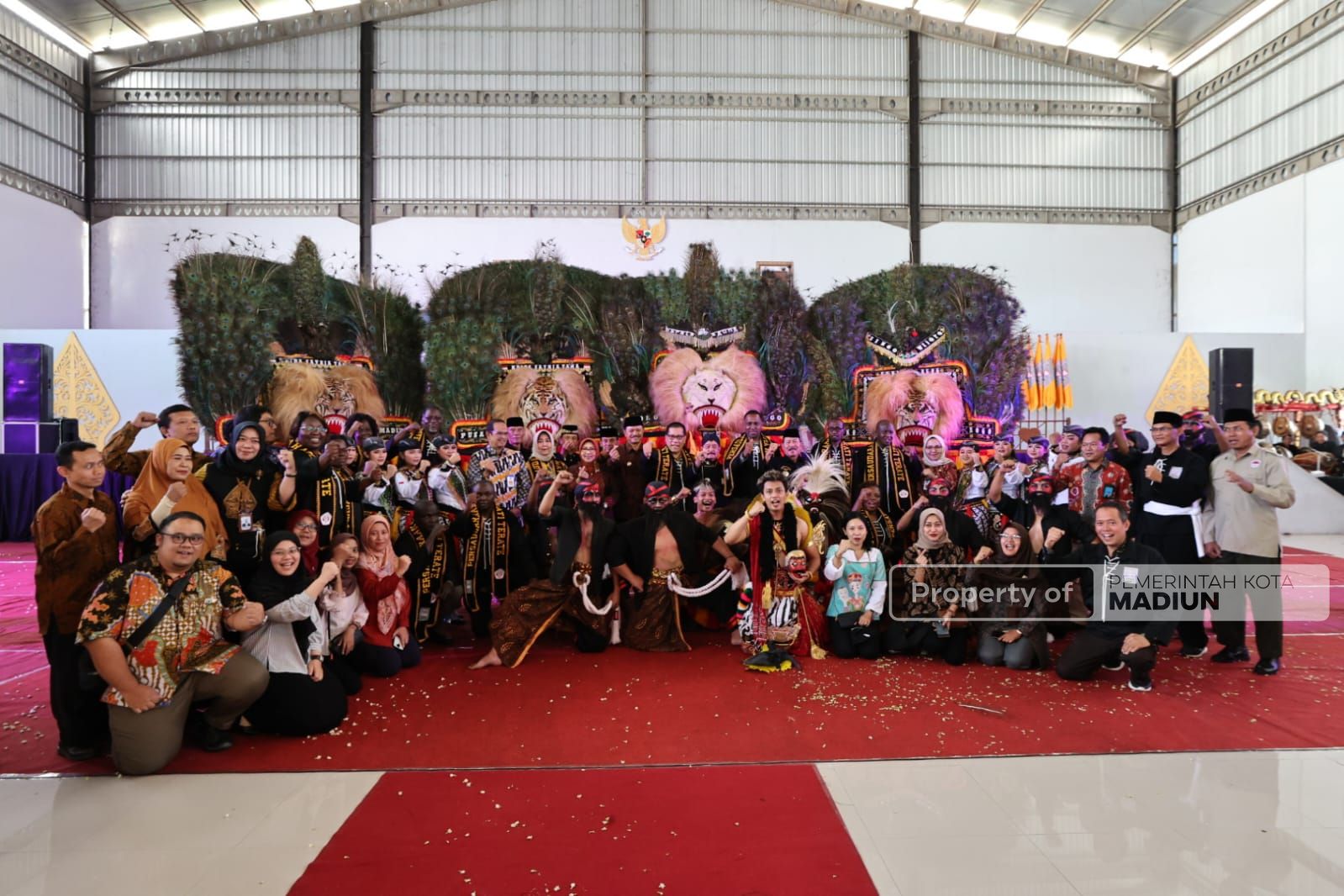 Foto 9 dari 10: Wali Kota Maidi Suguhkan Budaya Indonesia ke Delegasi Kenya