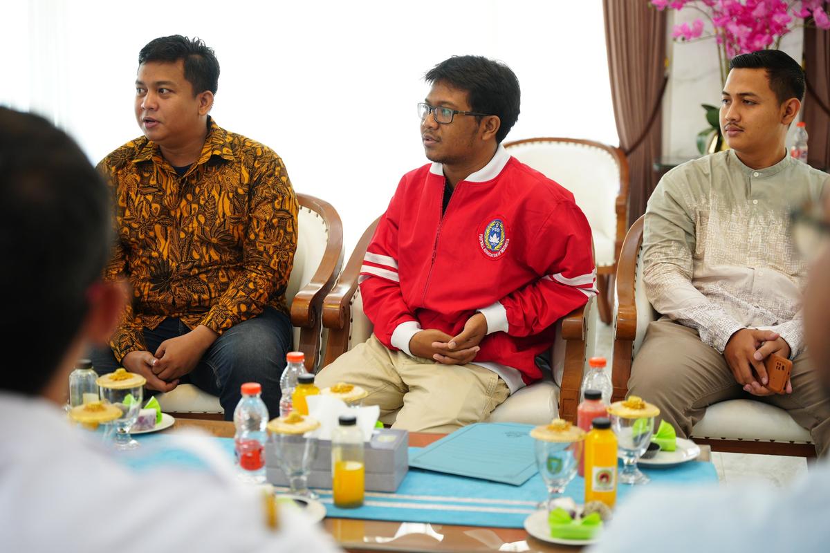 Foto 4 dari 4: Gelar Audiensi Bersama PSSI, Pj Wali Kota Bahas Kompetisi Sepak Bola