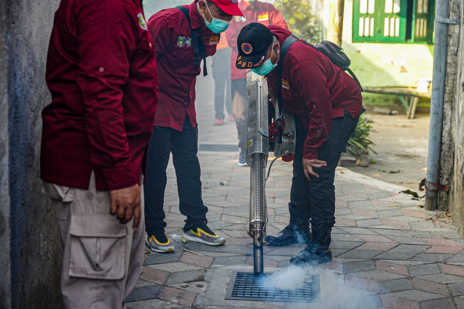 Foto 6 dari 9: Ada 114 Kasus Demam Berdarah Januari-Juli, Petugas Sudah Lakukan Fogging di 42 Lokasi