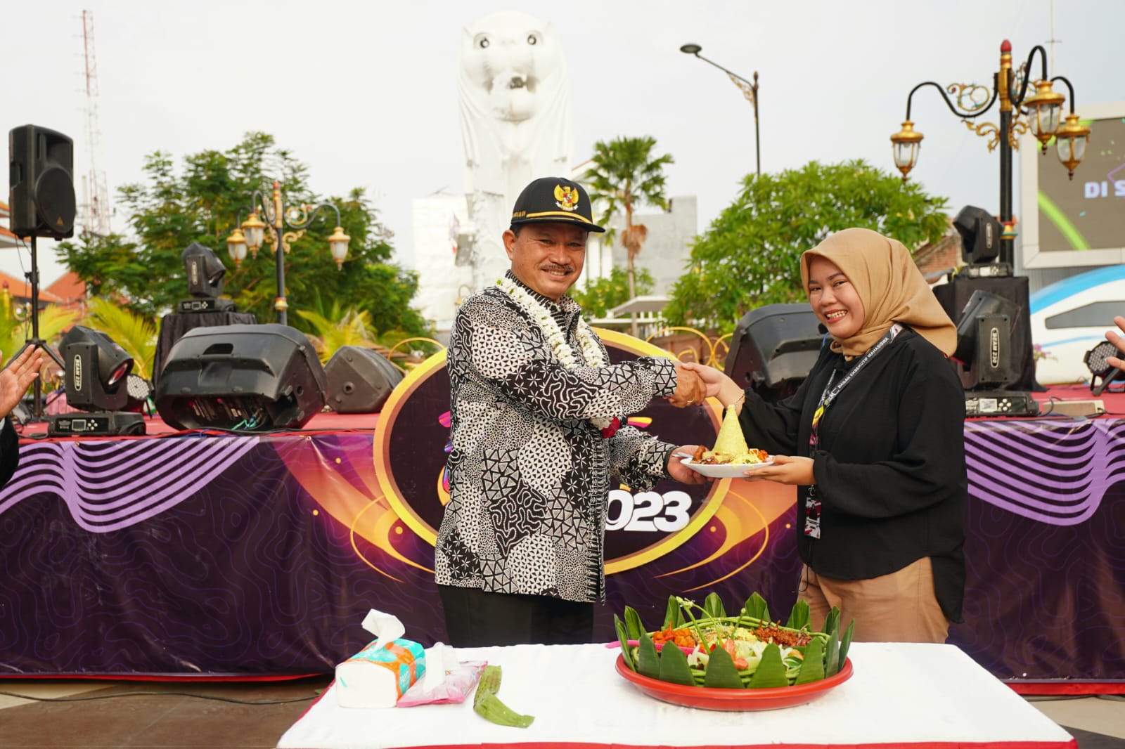 Foto 4 dari 10: Bekal Penting Arungi Dunia Kerja, Wali Kota Minta Mahasiswa Lebih Aktif Berorganisasi