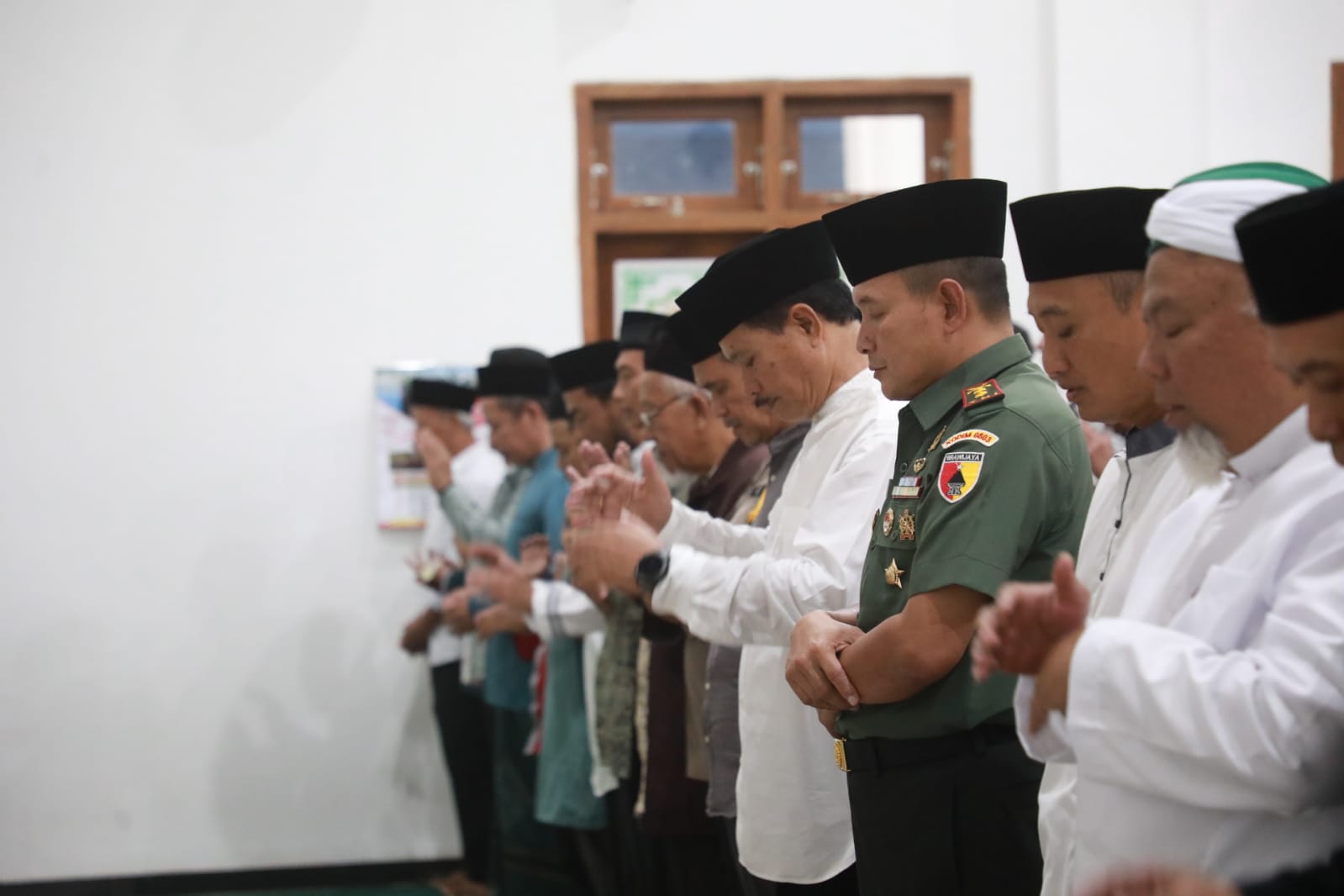 Foto 7 dari 13: Ciptakan Ibadah Ramadan Aman Dan Damai, Wali Kota Gelar Rakor Instansi Lintas Sektoral