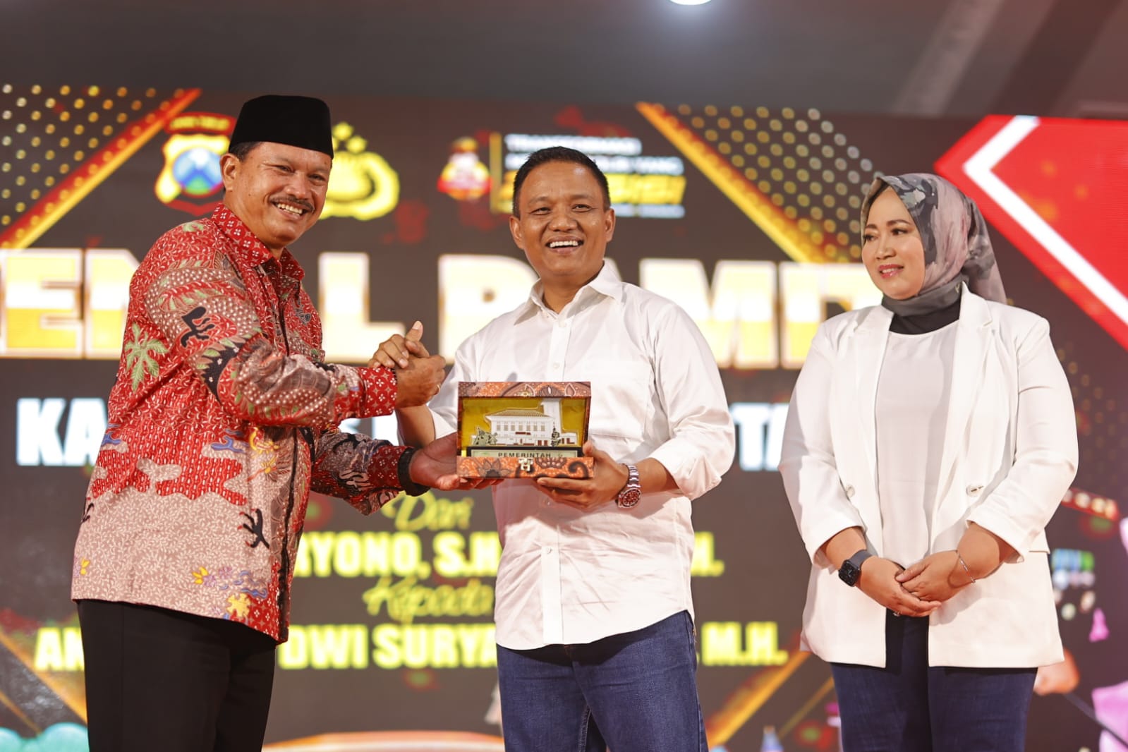 Foto 1 dari 10: Hadiri Pisah-Sambut Kapolres Baru, Wali Kota Ajak Sinergi Lebih Kuat Dan Solid
