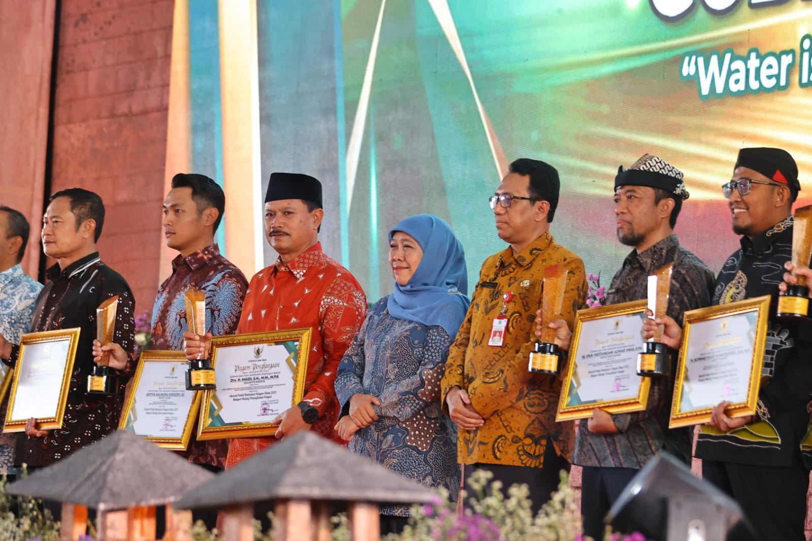Foto 1 dari 1: Jadi Penghargaan ke-315, Wali Kota Maidi Raih Penghargaan Ketahanan Pangan Berkat Tiga Kebijakan Ini, Apa Saja?