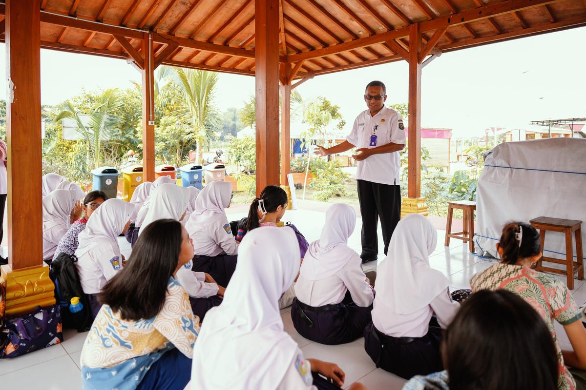 Foto 4 dari 8: Beri Pengalaman Berbeda, SMP Tara Salvia Ajak Siswa Belajar Di Kota Madiun