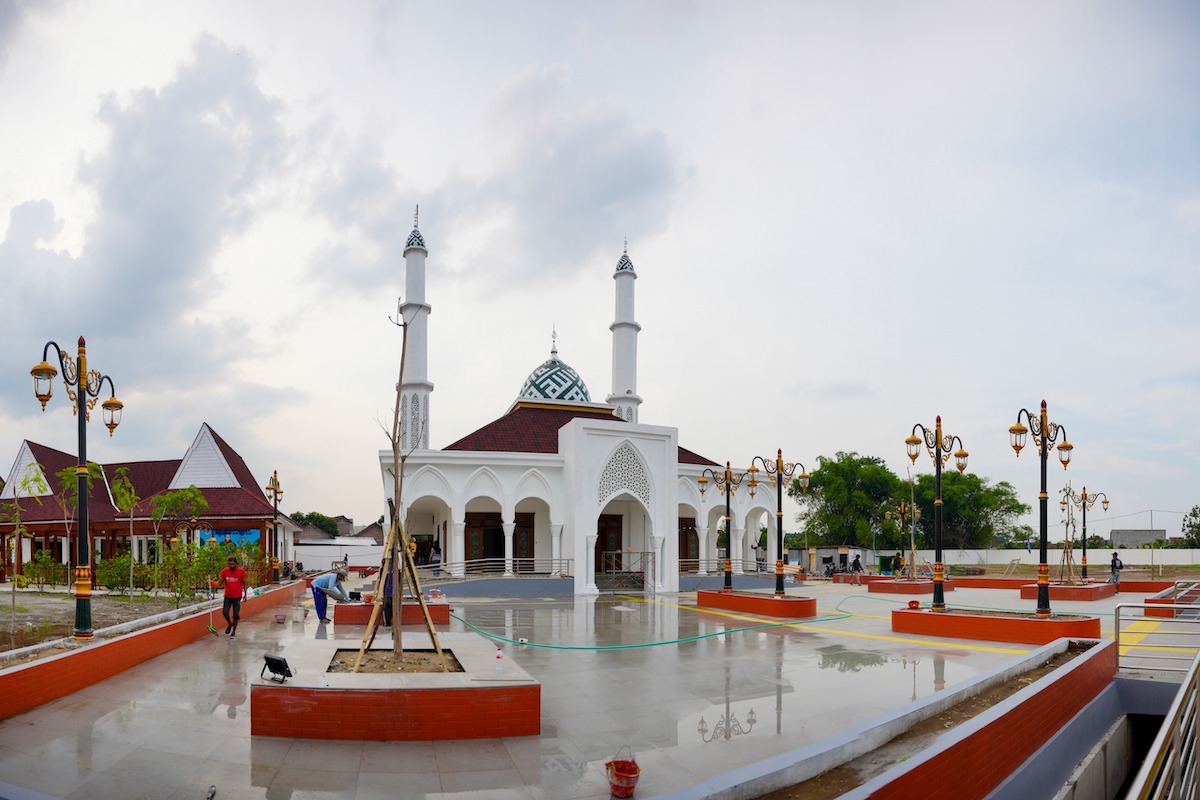 Foto 1 dari 9: Susul Bangunan Asrama, Pembangunan Masjid Pondok Lansia Juga Nyaris Selesai