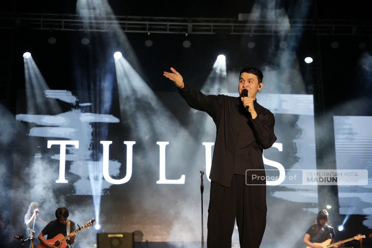 Foto 4 dari 8: Saksikan Konser Play Music Festival 2023, Wali Kota Apresiasi Penonton dan Penyelenggara