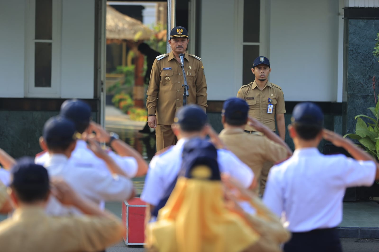 Foto 1 dari 5: Pimpin Apel Pejabat, Wali Kota Ingatkan Soal Serapan Anggaran dan Progres Pembangunan