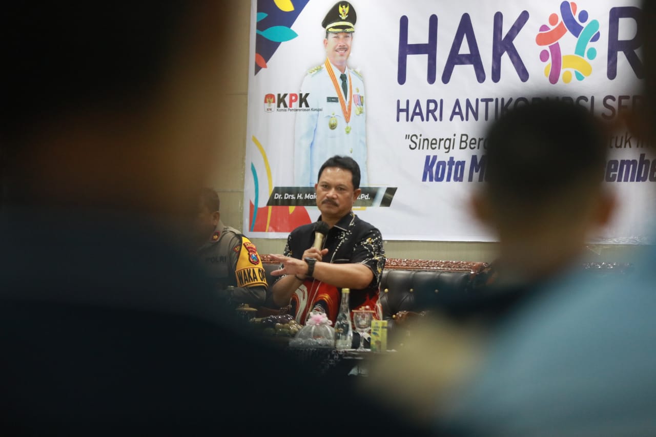 Foto 6 dari 12: Hadiri Seminar Hakordia, Wali Kota : Sinergi Berantas Korupsi Bantu Tingkatkan Pembangunan Kota