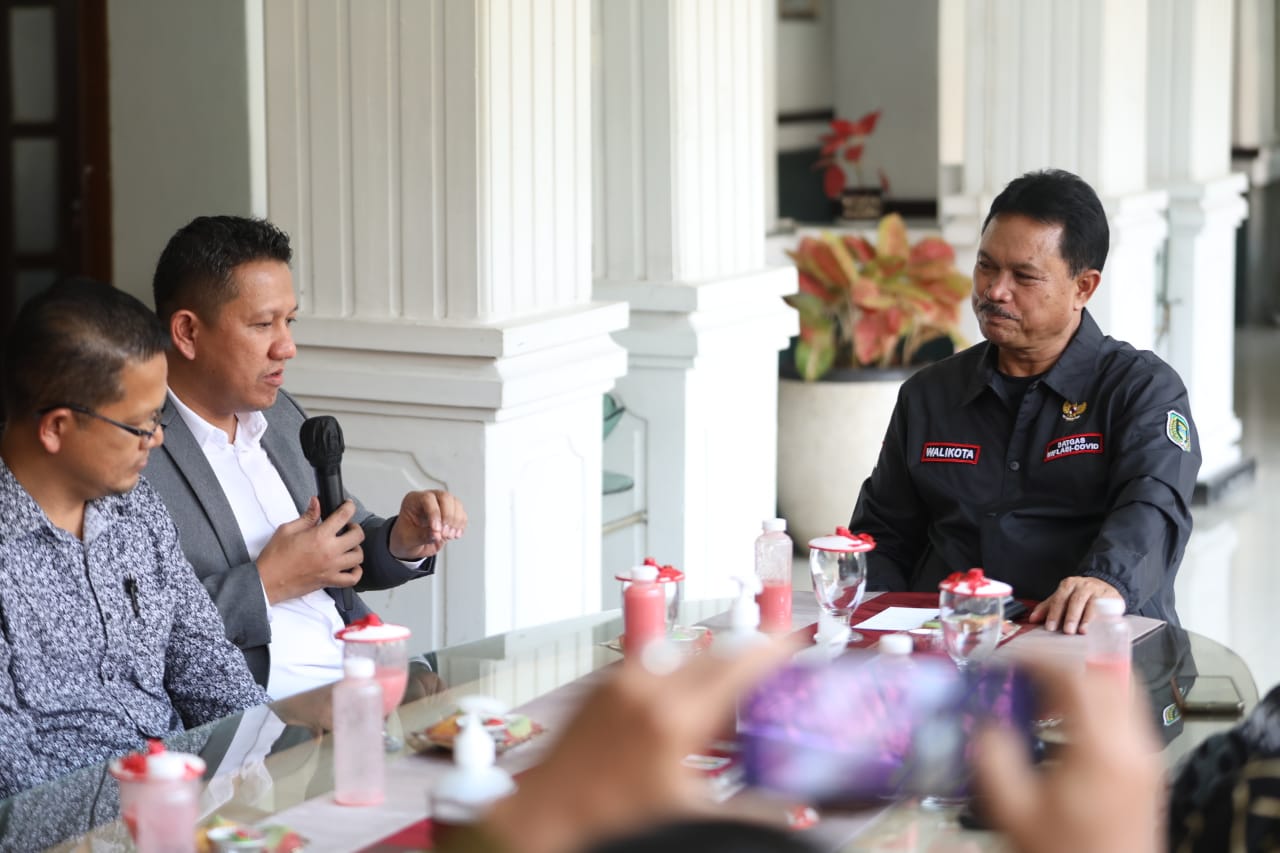 Foto 3 dari 11: Banyak Inovasi, Dekan Universiti Teknologi MARA Malaysia Jajaki Kerja Sama dengan Pemkot Madiun