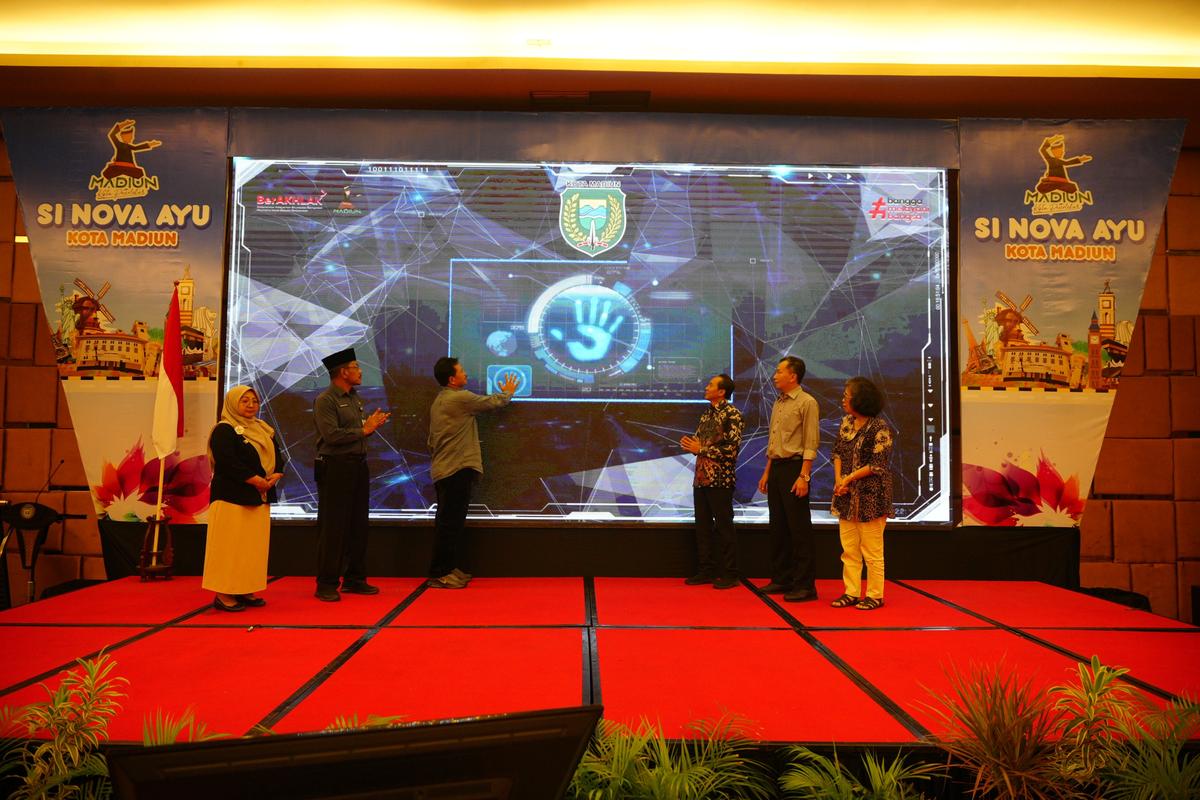 Foto utama berita: Dorong Inovasi Pelayanan Publik, Wali Kota Maidi Launching Si Nova Ayu
