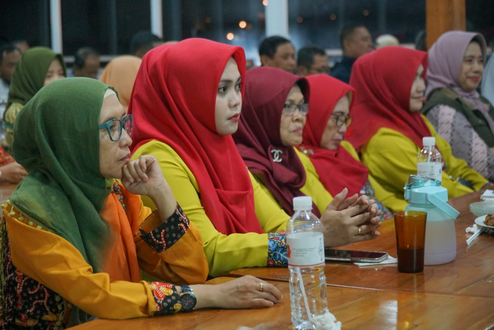 Foto 10 dari 10: Beri Pembinaan Pengurus TP PKK Kota Madiun, Wali Kota Harap Makin Sinergi dengan Pemerintah