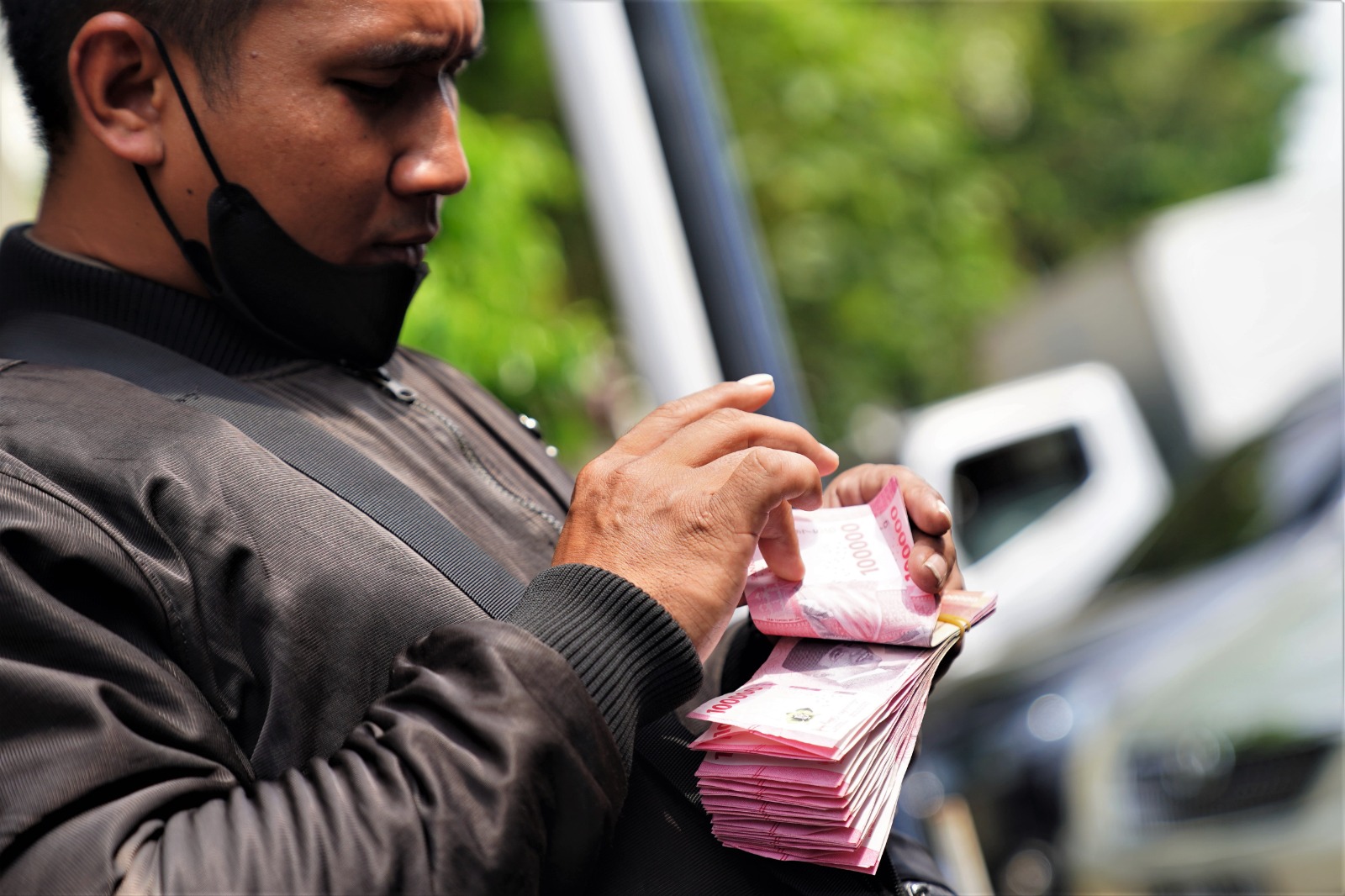 Foto 4 dari 6: Layanan Kas Keliling BI Hadir Lagi, Sediakan Penukaran Uang Emisi Terbaru