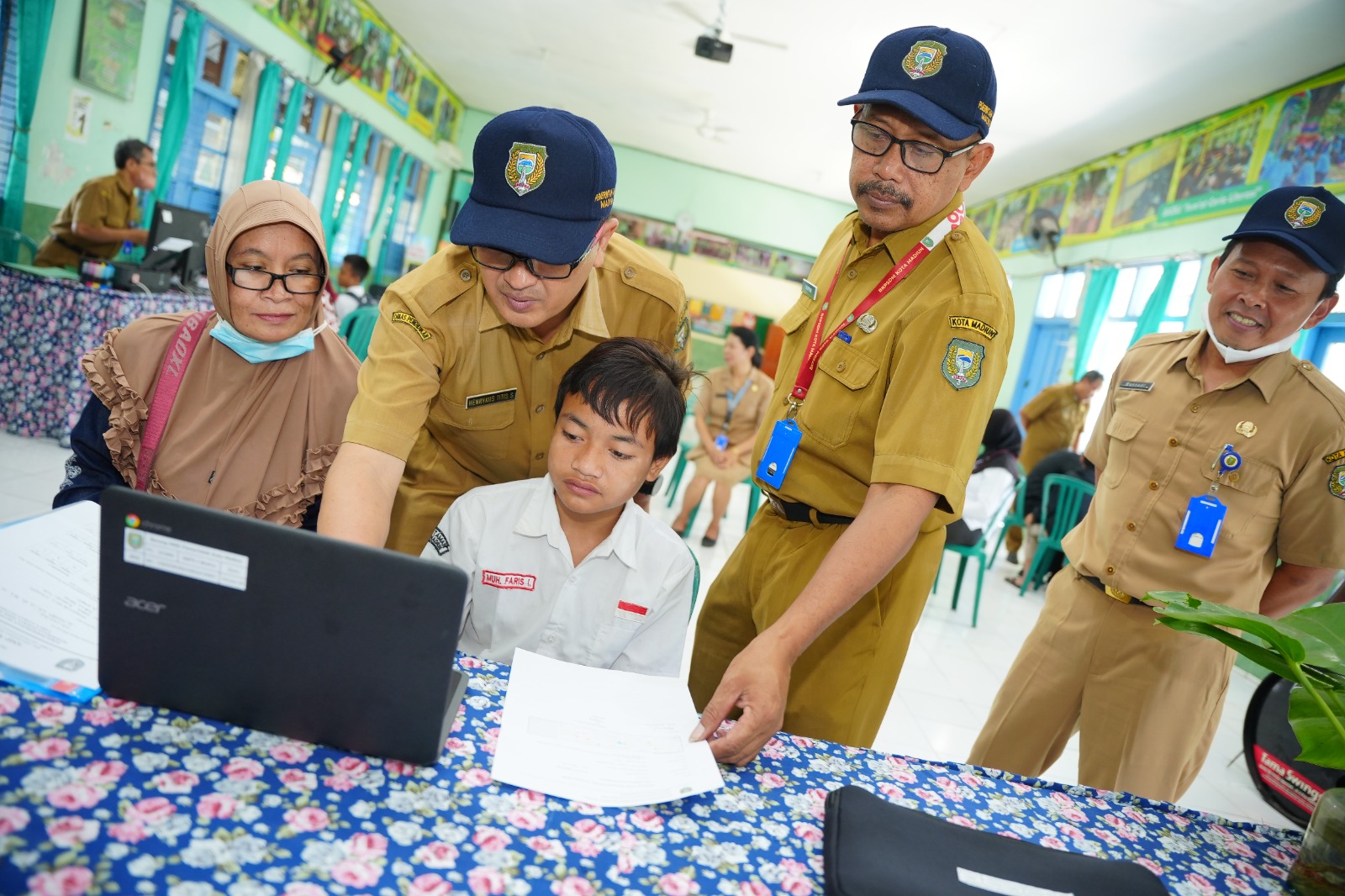 Foto 3 dari 4: Dindik Pantau Pelaksanaan PPDB Jalur Online Tahap 1