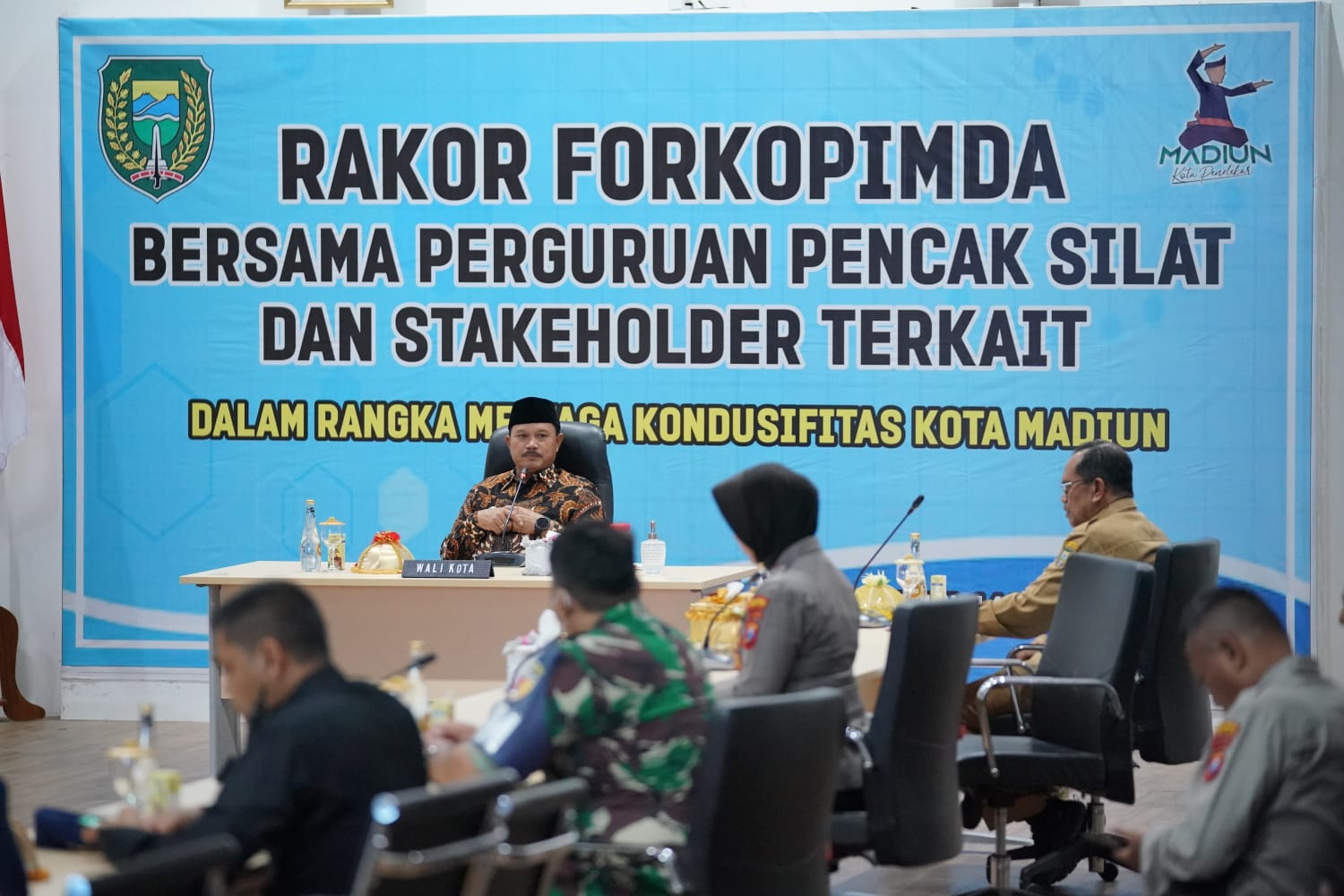 Foto 1 dari 10: Gelar Rakor Bersama Stakeholder, Wali Kota Pesan Jaga Kerukunan dan Keamanan Kota
