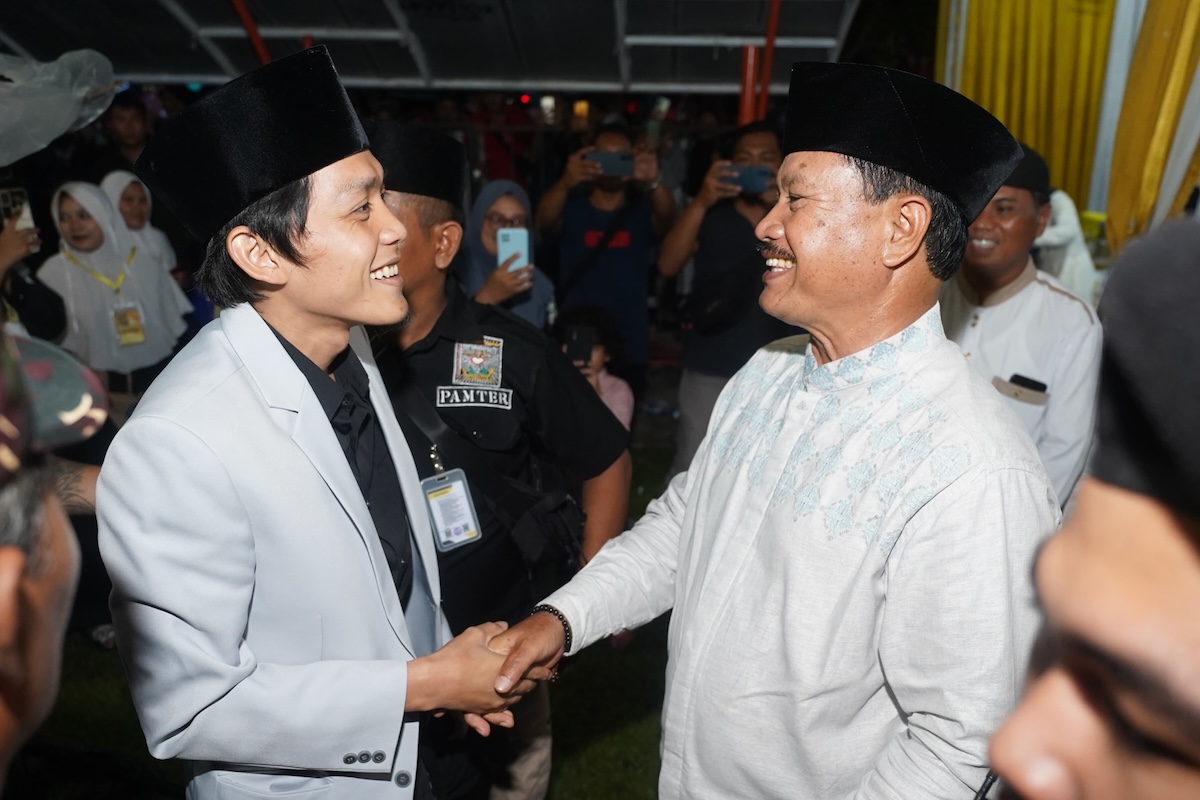 Foto utama berita: Hadiri Pengajian Gus Iqdam, Wali Kota: Tausiyah Beliau Akan Membawa Penerangan Dalam Kehidupan Kita Sehari-hari