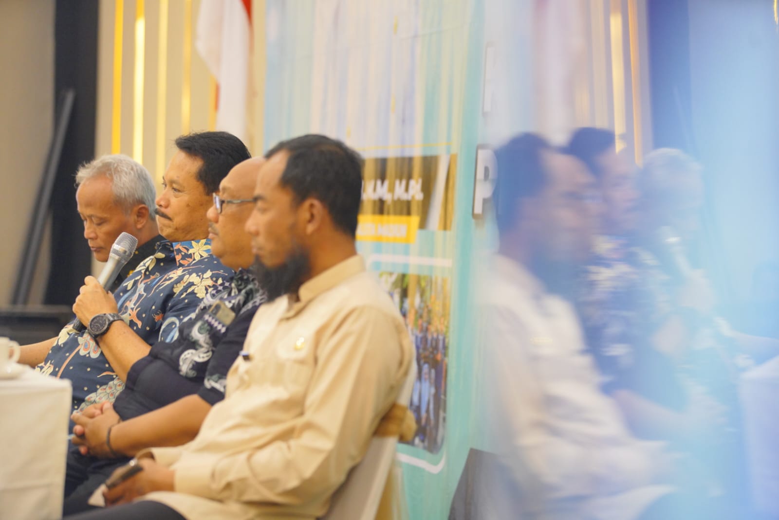 Foto 3 dari 9: Tak Hanya Tingkatkan Kinerja, Wali Kota Juga Tekankan Kejujuran Dalam Bekerja