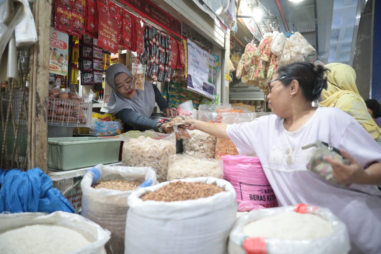 Foto 6 dari 9: Kenaikan Harga Beras Masih Jadi Perhatian Nasional, TPID Kota Madiun Pantau Stok Di Pasaran