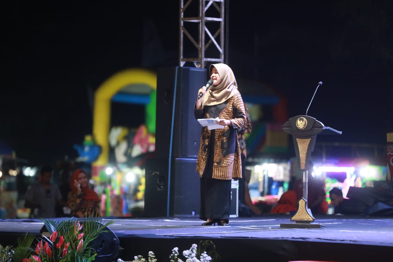 Foto 9 dari 19: Dampingi Gubernur Jatim, Wali Kota Hadiri Sapa Pilar Kesejahteraan Sosial