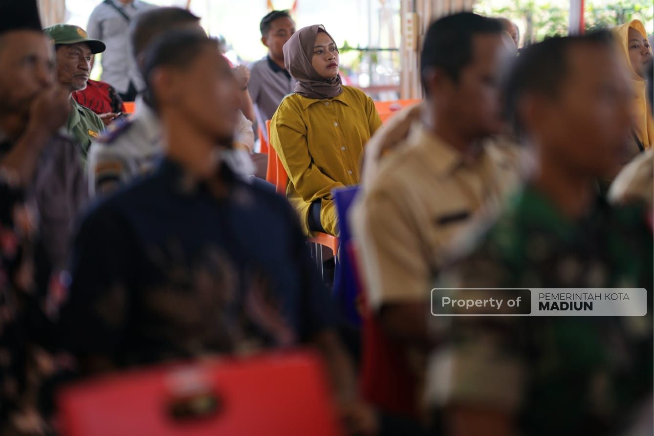 Foto 8 dari 9: Cangkrukan Bersama Wali Kota Hadir Kembali, Wali Kota Temui Masyarakat di Kelurahan Banjarejo dan Taman Kali Ini
