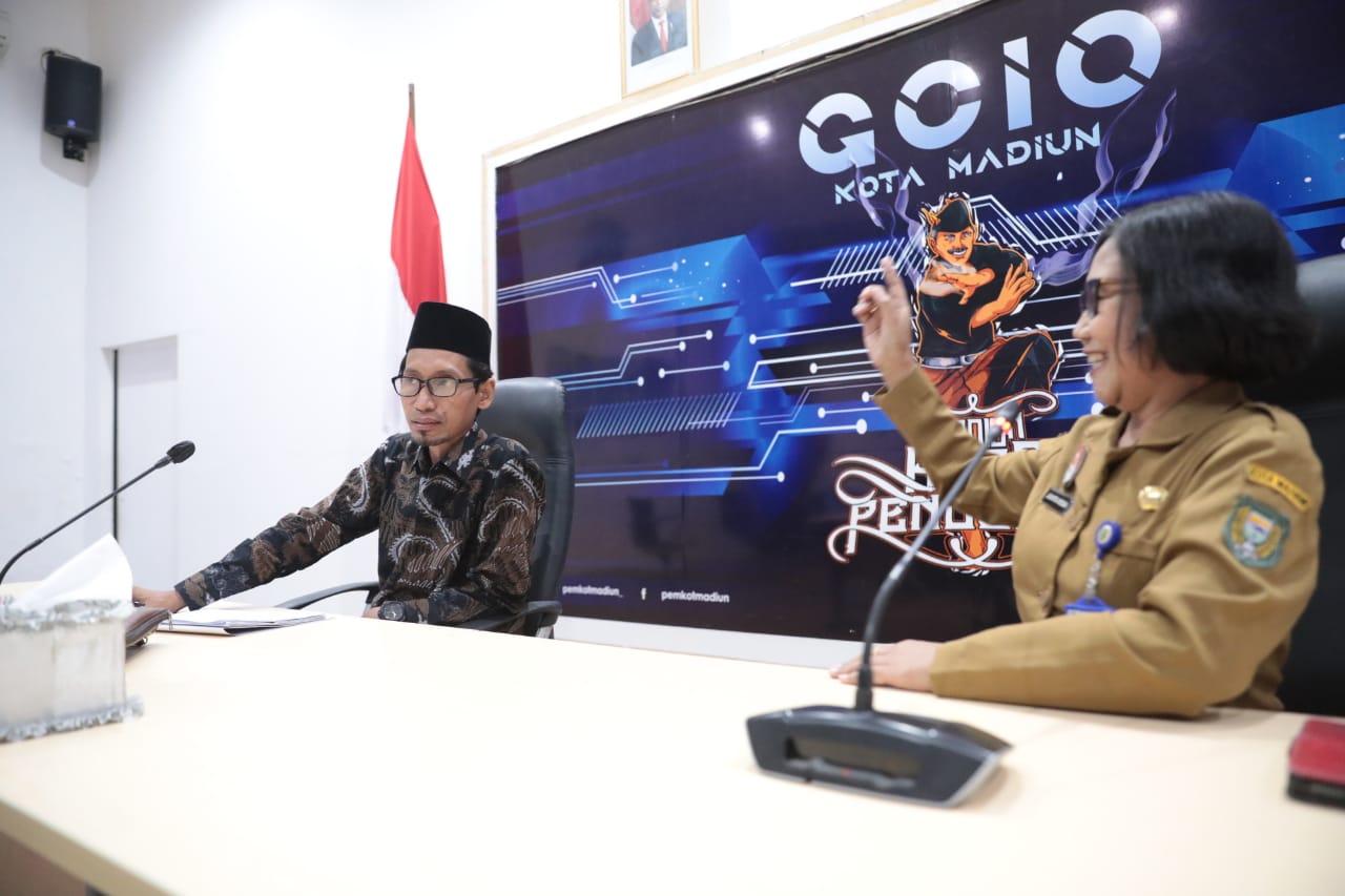 Foto 4 dari 12: KI Jatim Gelar Monev Keterbukaan Informasi Publik di Dinas Kominfo Kota Madiun