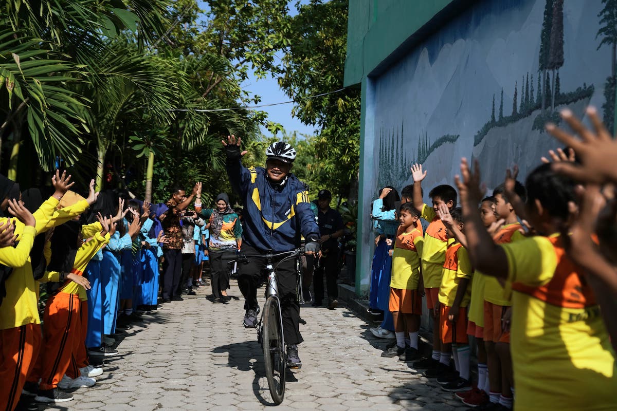 Gowes Pagi, Wali Kota Cek Ketahanan Pangan di Sekolah-Sekolah