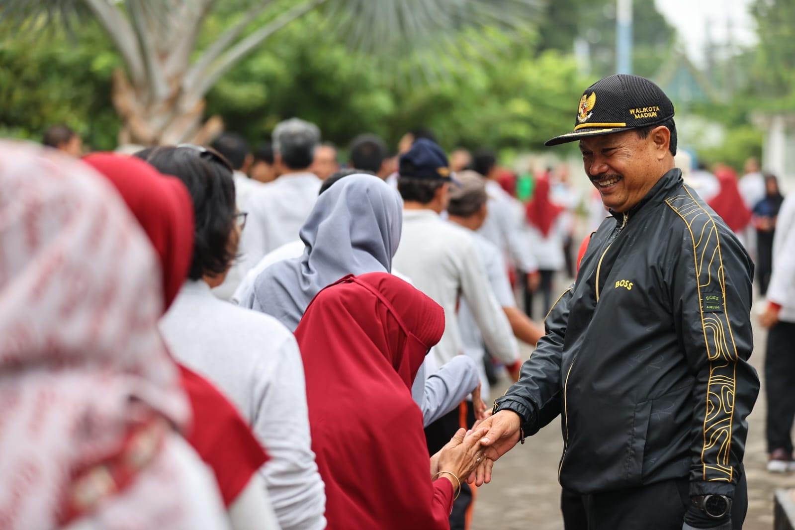 Foto 4 dari 8: Gowes Disambung Apel Di Gedung Bersama, Wali Kota : ASN Melayani Masyarakat