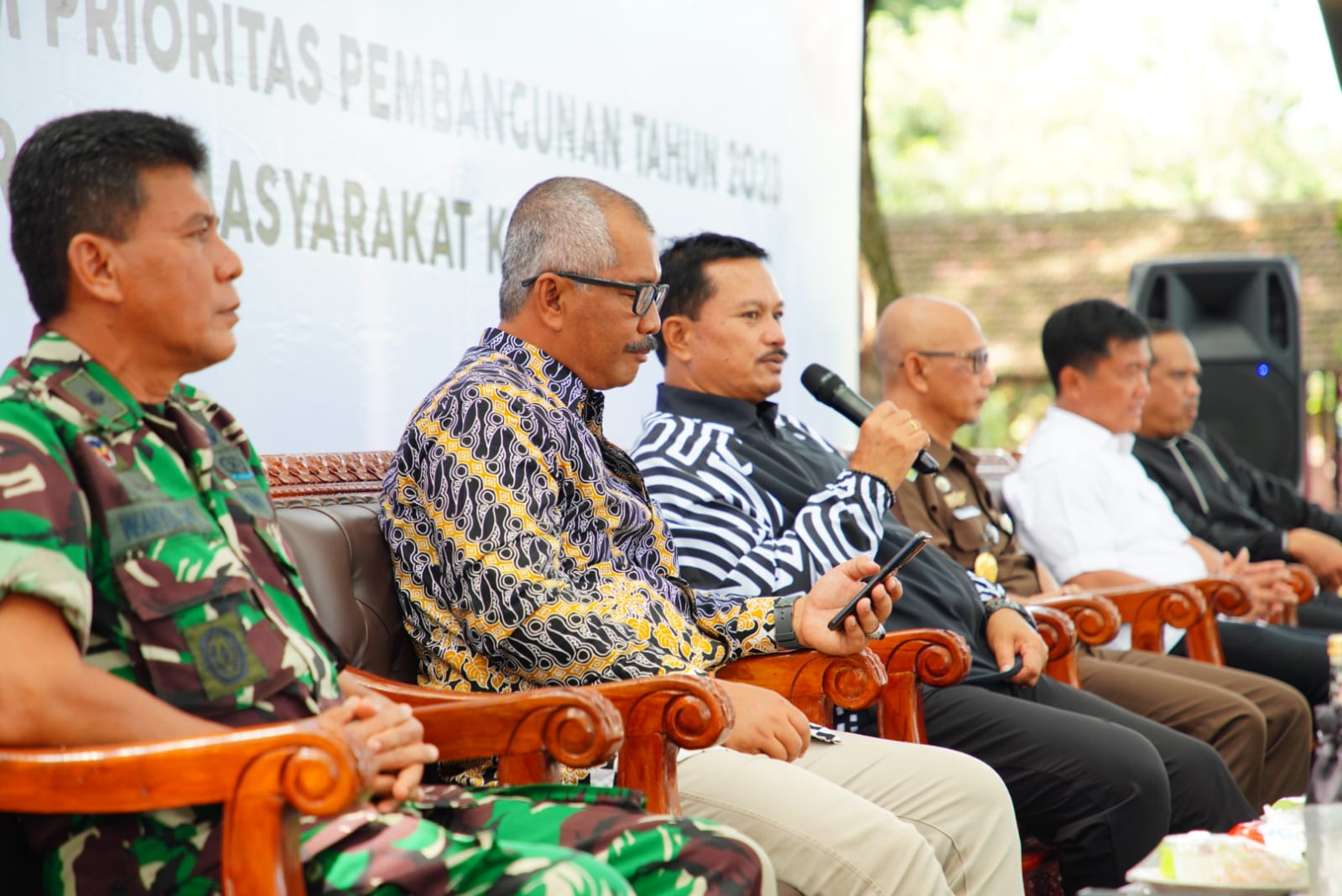 Foto 3 dari 9: Rakor Bersama Pejabat Pemkot Madiun, Wali Kota Imbau Tingkatkan Koordinasi Antar OPD