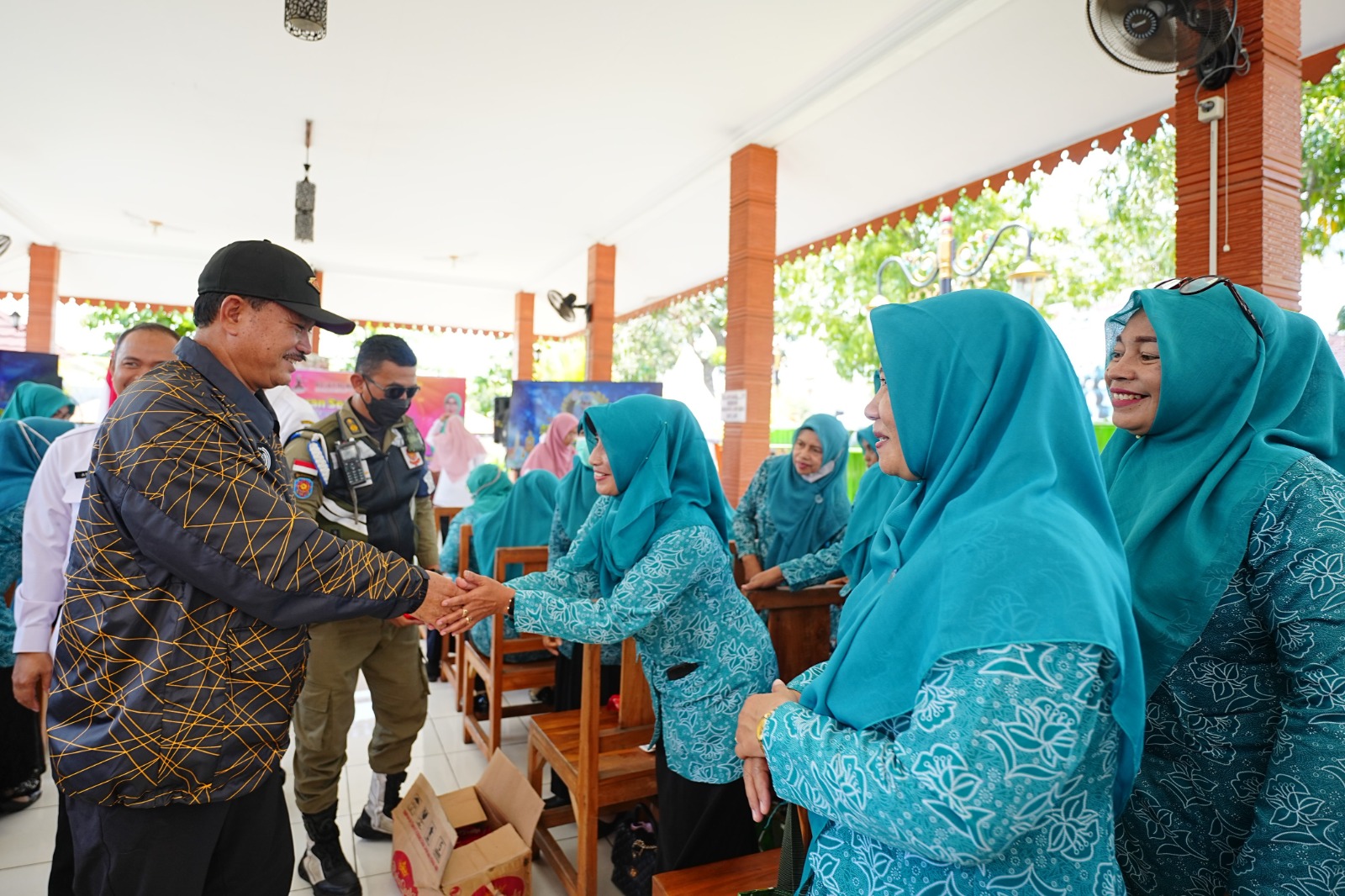 Foto 10 dari 10: Kejar Target Nasional, Pemkot Kebut Program Digitalisasi Data Kependudukan