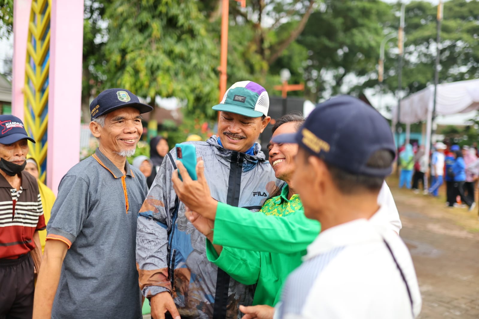 Foto 5 dari 7: Senam Lansia Peringatan Hari Ibu, Wali Kota: Lansia Harus Sehat dan Rukun