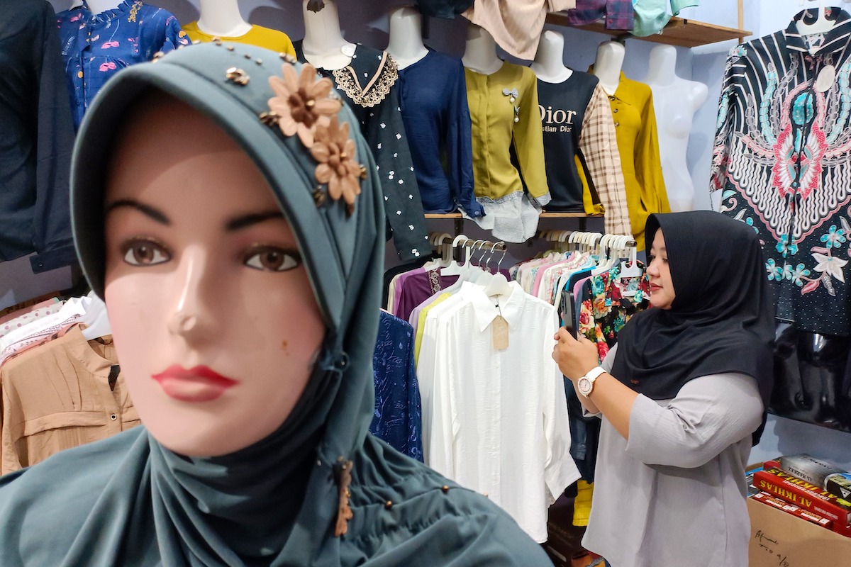 Foto 3 dari 6: Ajak Pedagang Melek IT, Dinas Perdagangan Gandeng Diskominfo Beri Sosialisasi Di PBM