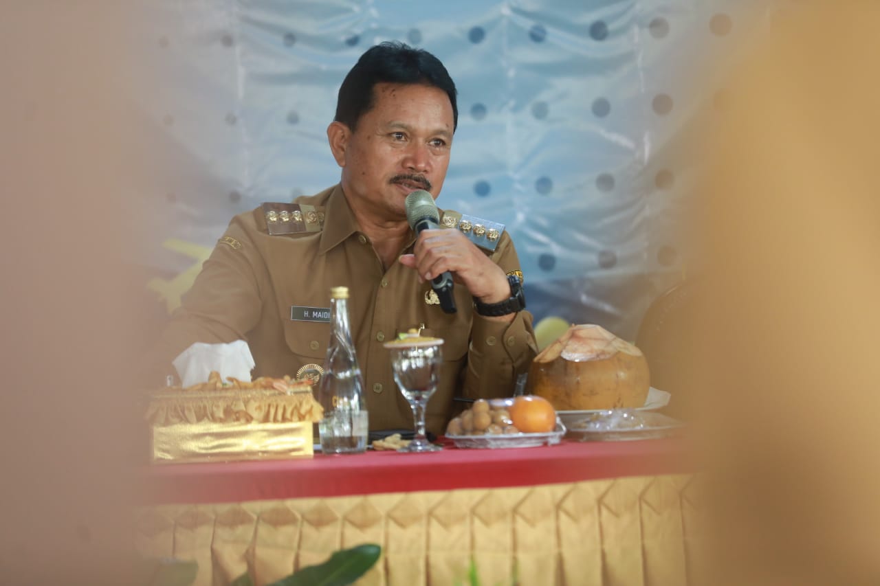 Foto 15 dari 15: Hadiri Musrenbang Taman Dan Manisrejo, Wali Kota Sampaikan Rencana Pembangunan Tahun Ini